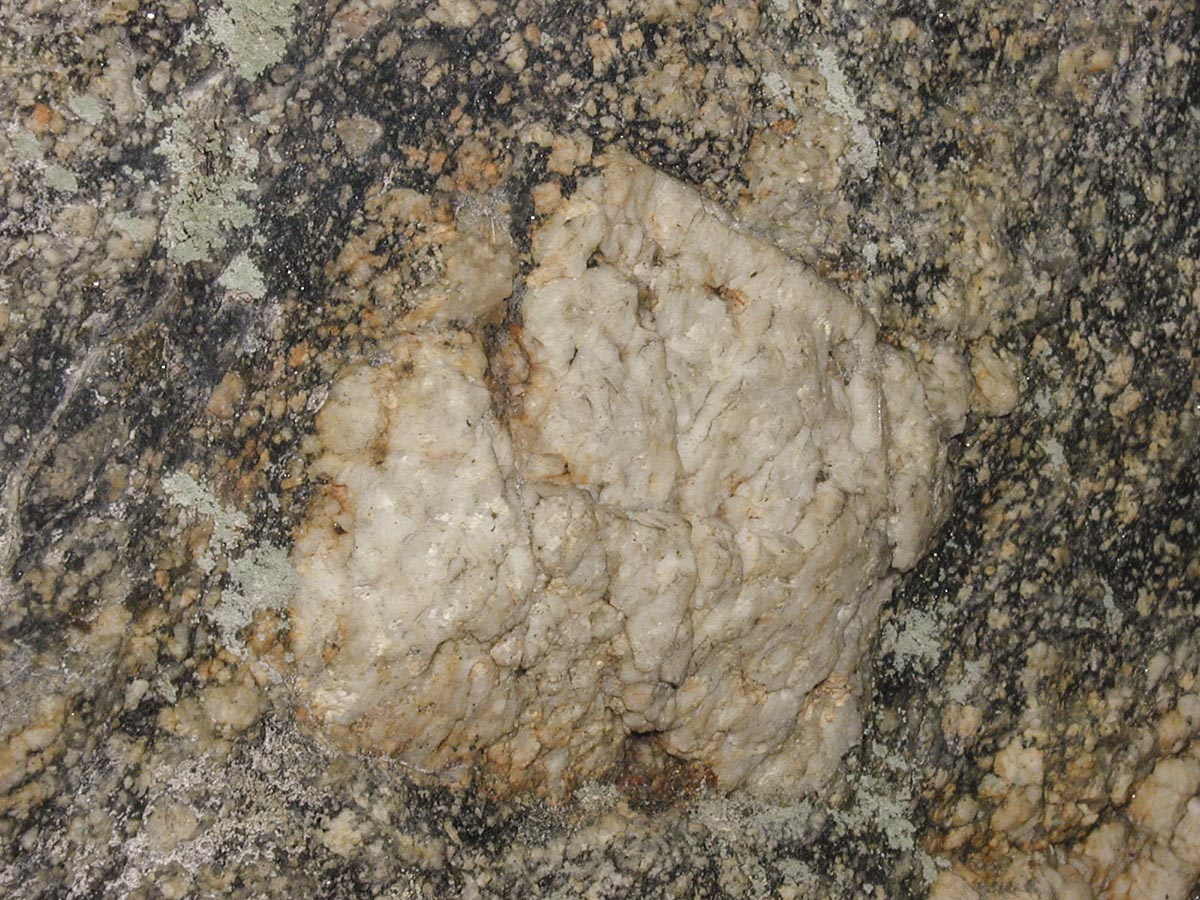 Feldspat