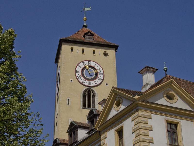 Der Uhrturm des Alten Rathauses 